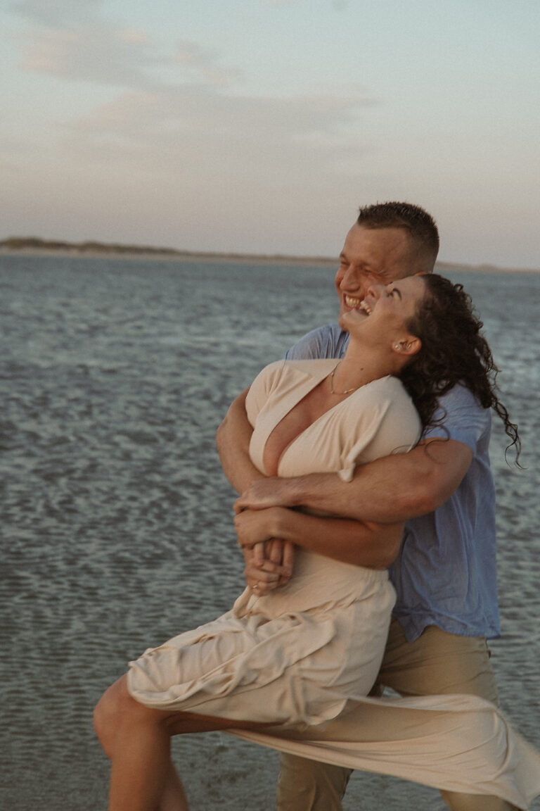 north-topsail-beach-couples-blomgren-20