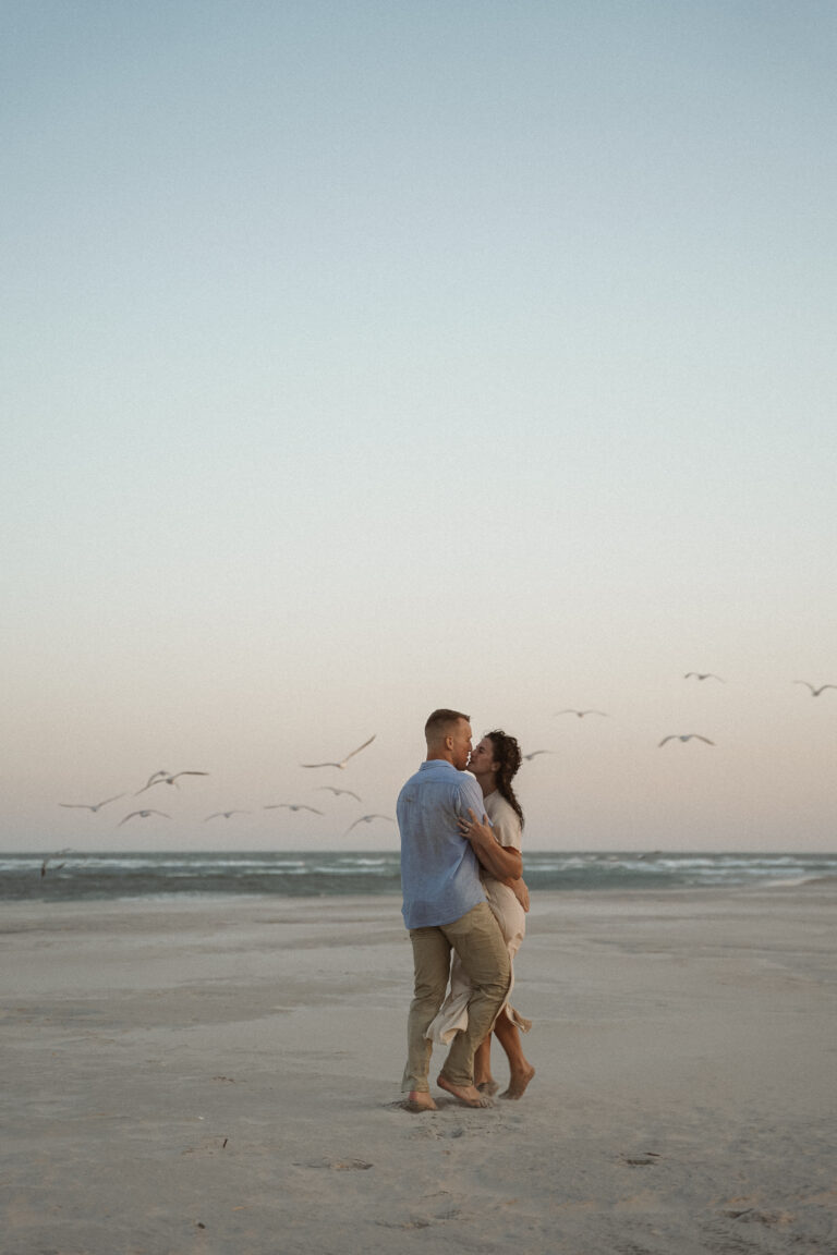 north-topsail-beach-couples-blomgren-26